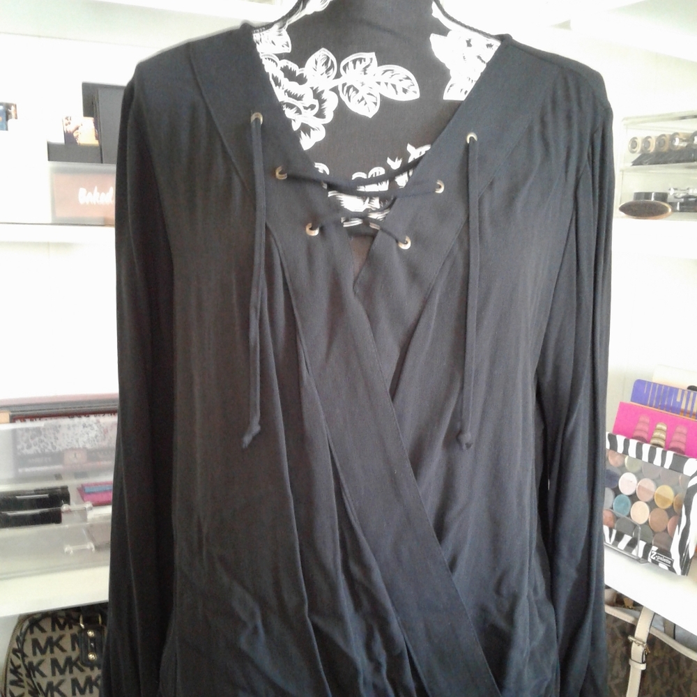 Women's Top